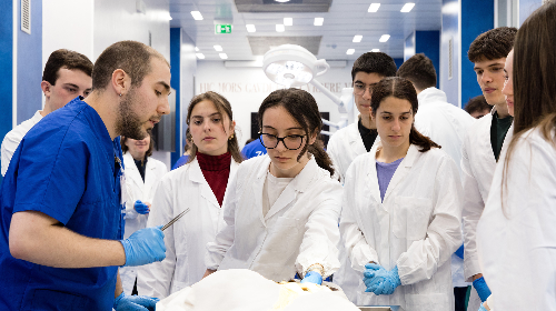 immagine Campus di Ravenna - Presentazione dei corsi ambito Medicina e Chirurgia