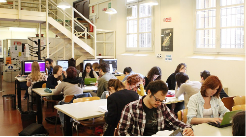 immagine Presentazione del corso di Laurea Magistrale in Letterature moderne, comparate e postcoloniali e del corso di Laurea Magistrale in Lingua e cultura italiane per stranieri